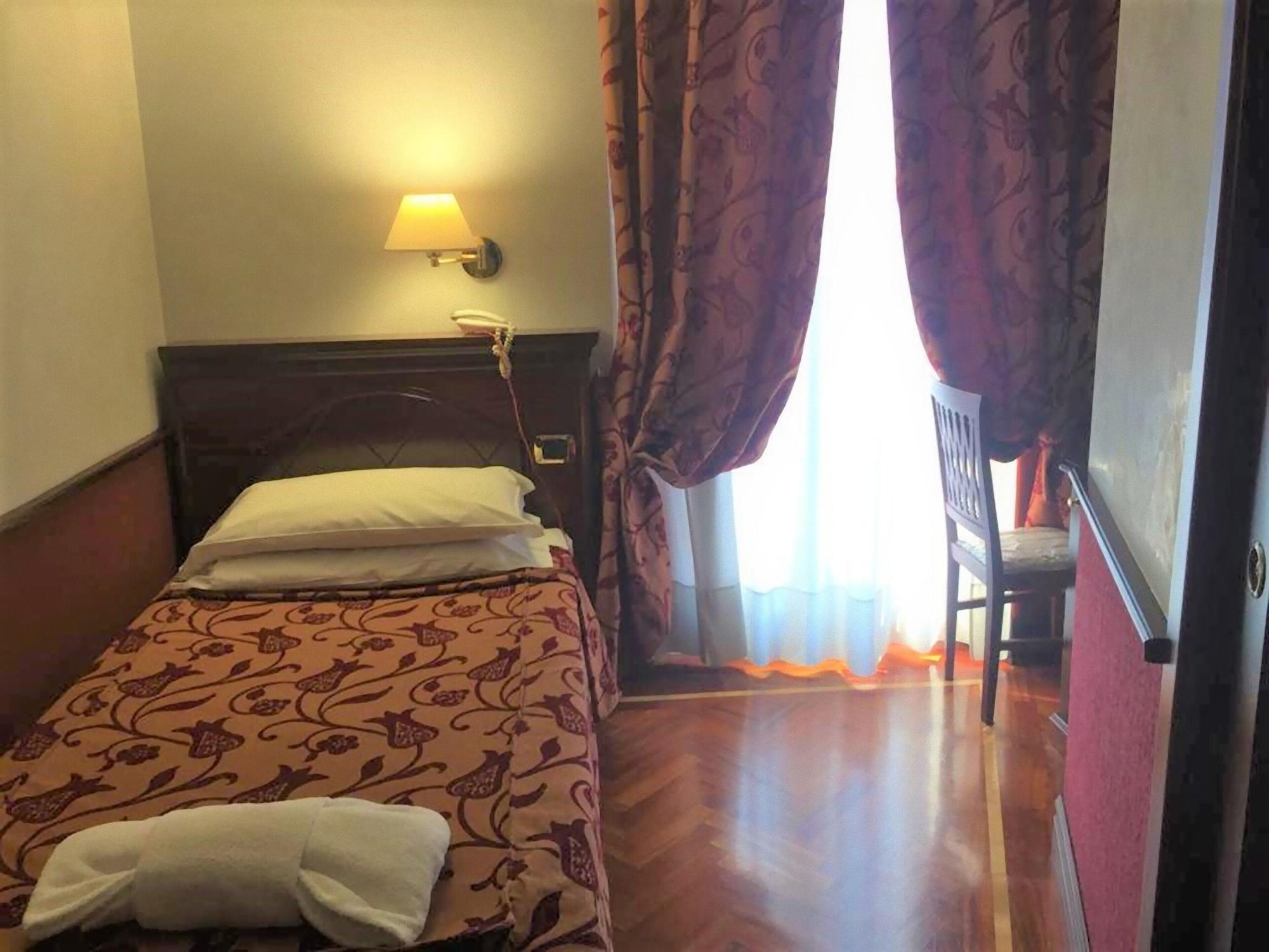 Hotel Best Roma Экстерьер фото